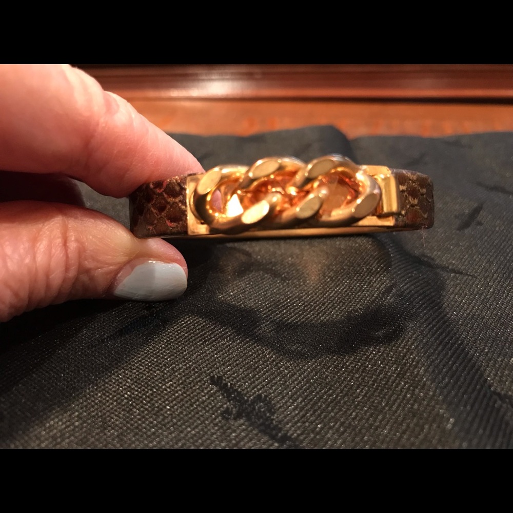 —————SOLD————————VINTAGE BRACELET LEATHER GOLD TONED. - Picture 4 of 7